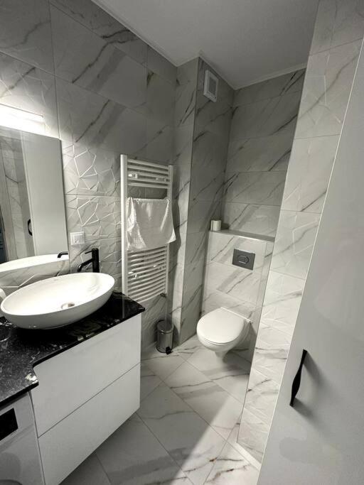 קלוז'-נאפוקה Central River Apartment מראה חיצוני תמונה